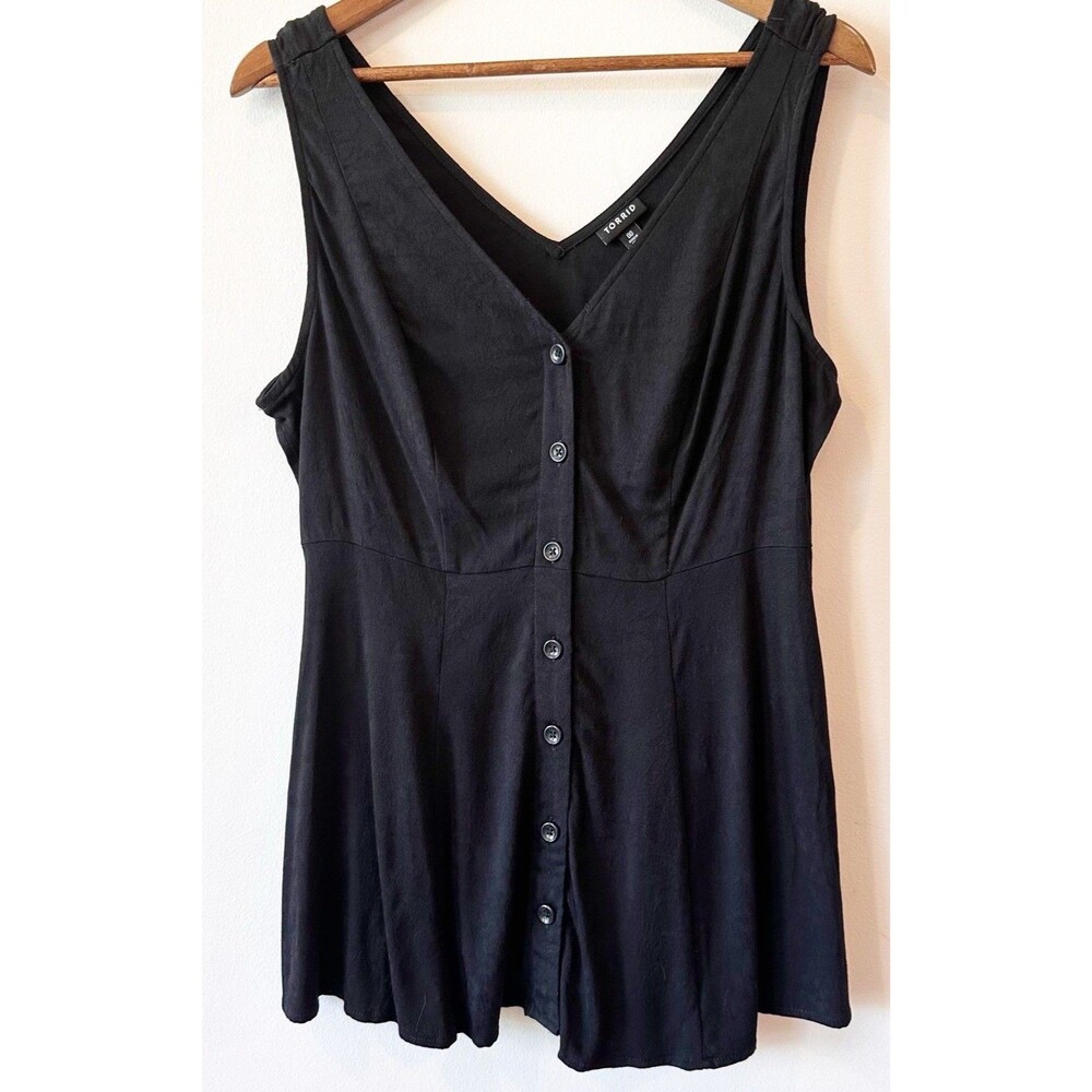 Torrid Black Peplum Top Damask Size 00 NWT